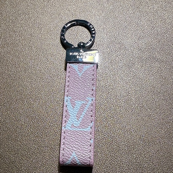 Accessories - Fashion Pink monogram keychain